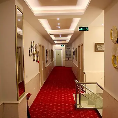 Hotel Park Tirana Babrru