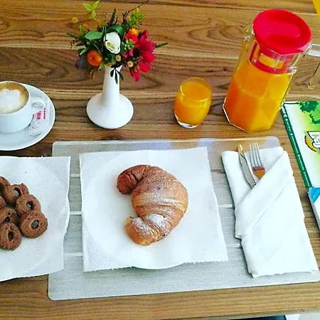 Park Tirana Hotel 3*