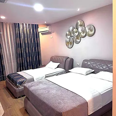Hotel Park Tirana 3*